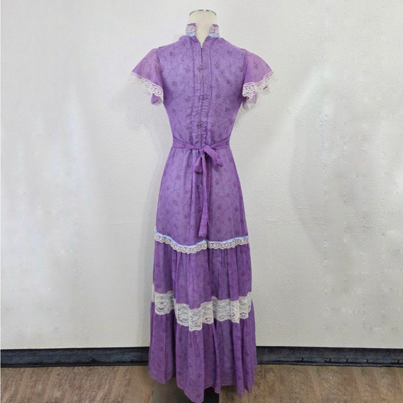 Vintage purple floral prairie dress dainty pastel cottagecore flutter sleeve 70s - Picture 2 of 7